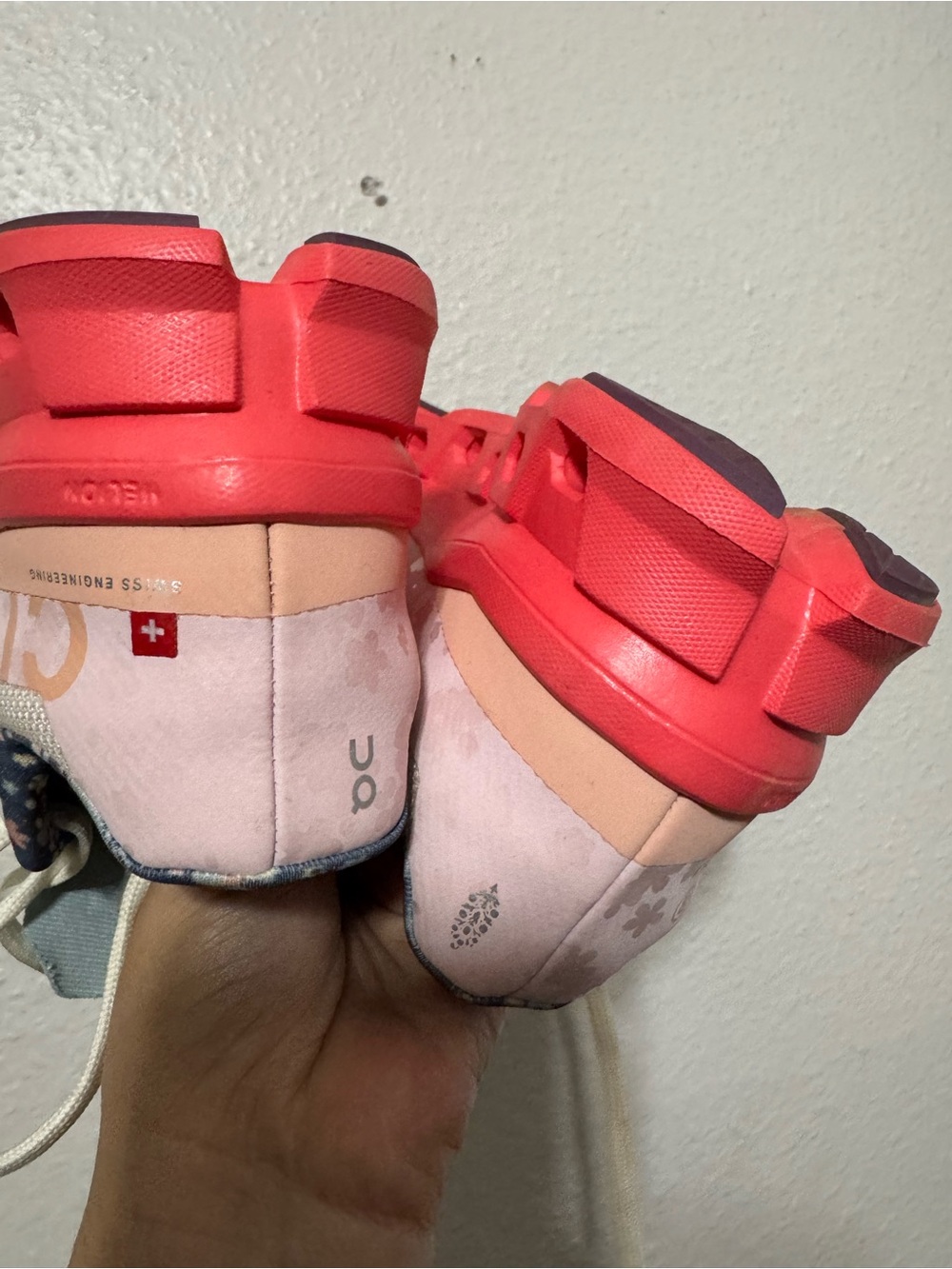 FP Movement XOnCloudMonster sneakers Oyster/Lotus - Picture 7 of 16